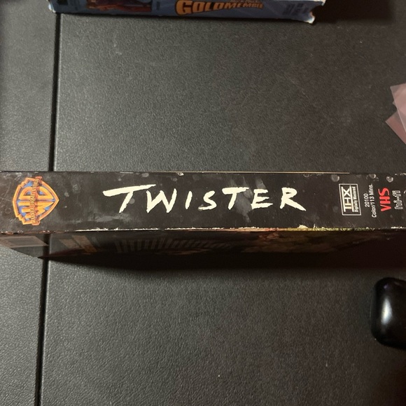 Twister VHS - Picture 3 of 6